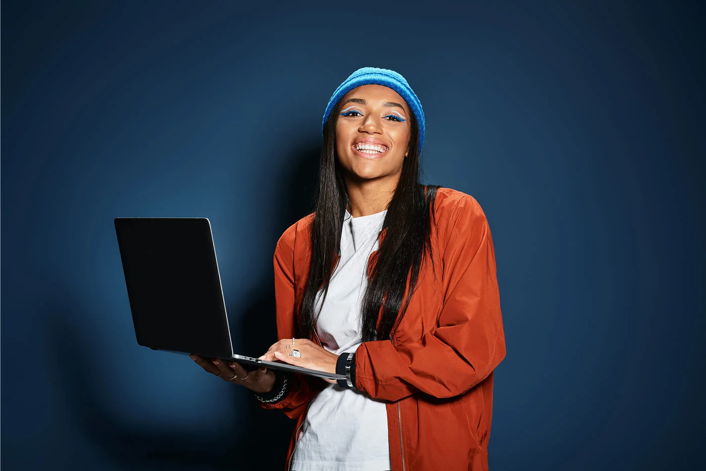 hire nearshore and offshore email marketing managers